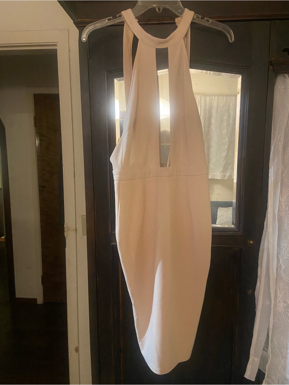 Missguided + halter Cutout Bodycon Dress in Light Beige